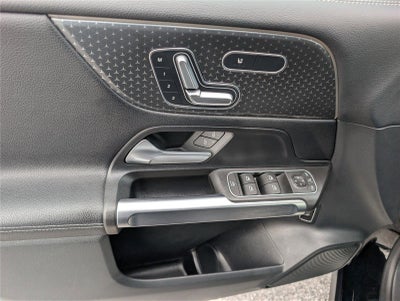 2024 Mercedes-Benz GLB GLB 250