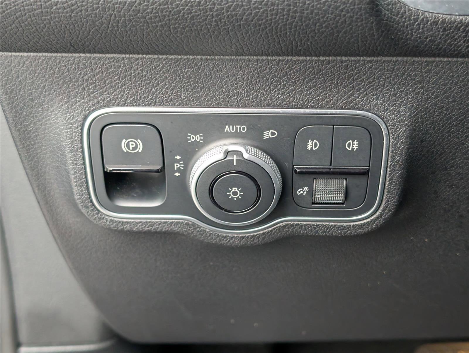 2024 Mercedes-Benz GLB GLB 250