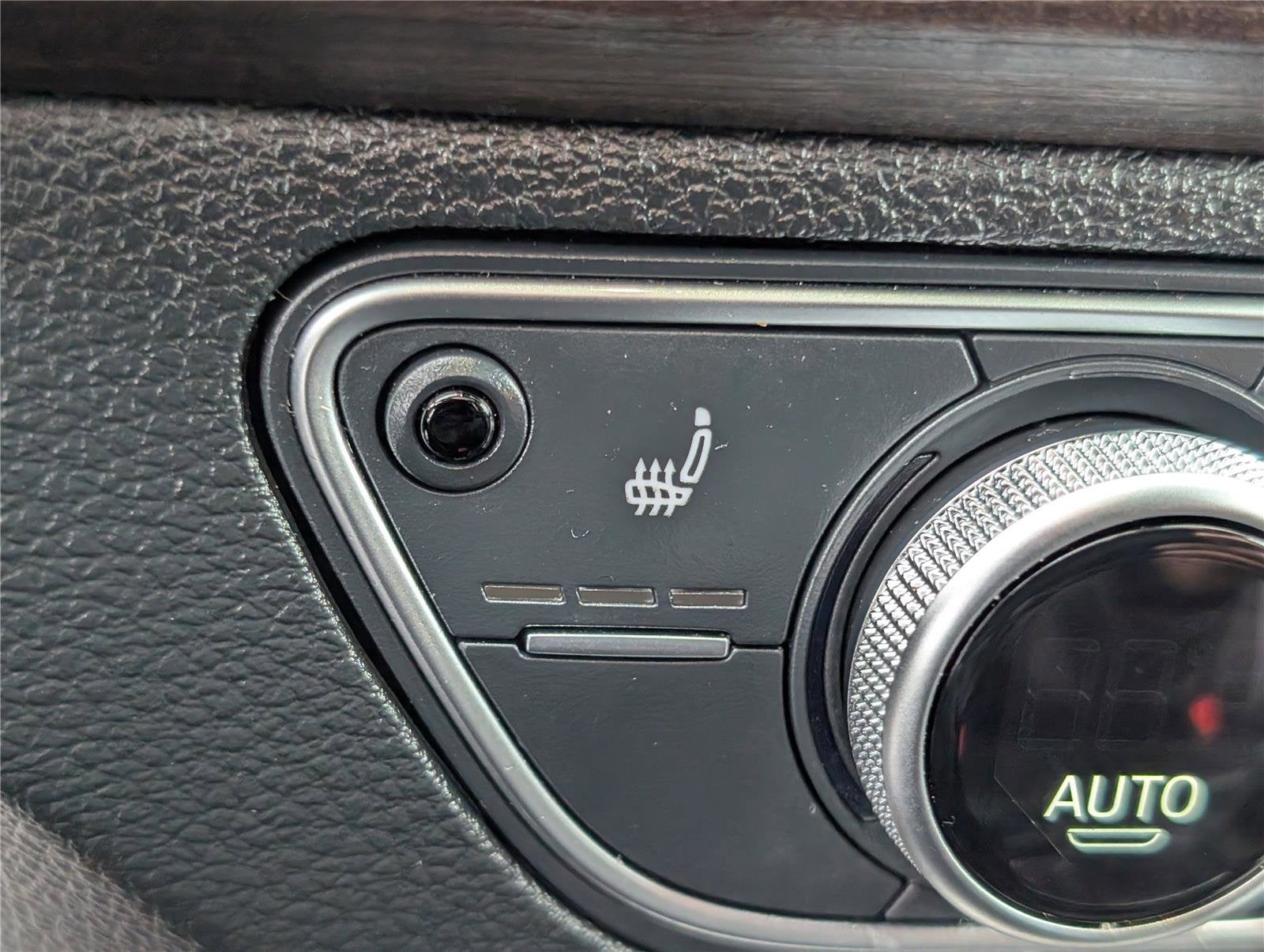 2023 Audi Q5 Premium