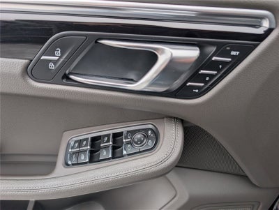 2021 Porsche Macan S